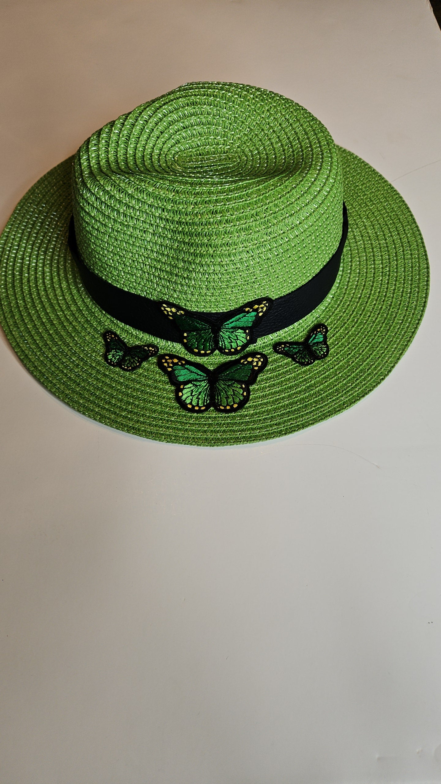 Fedora Straw Green hat with butterflies